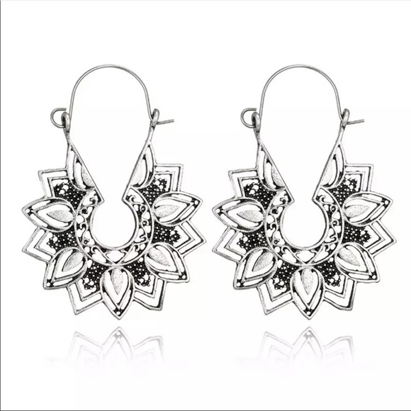 • Avery • Boho Gypsy Earrings - Picture 2 of 5